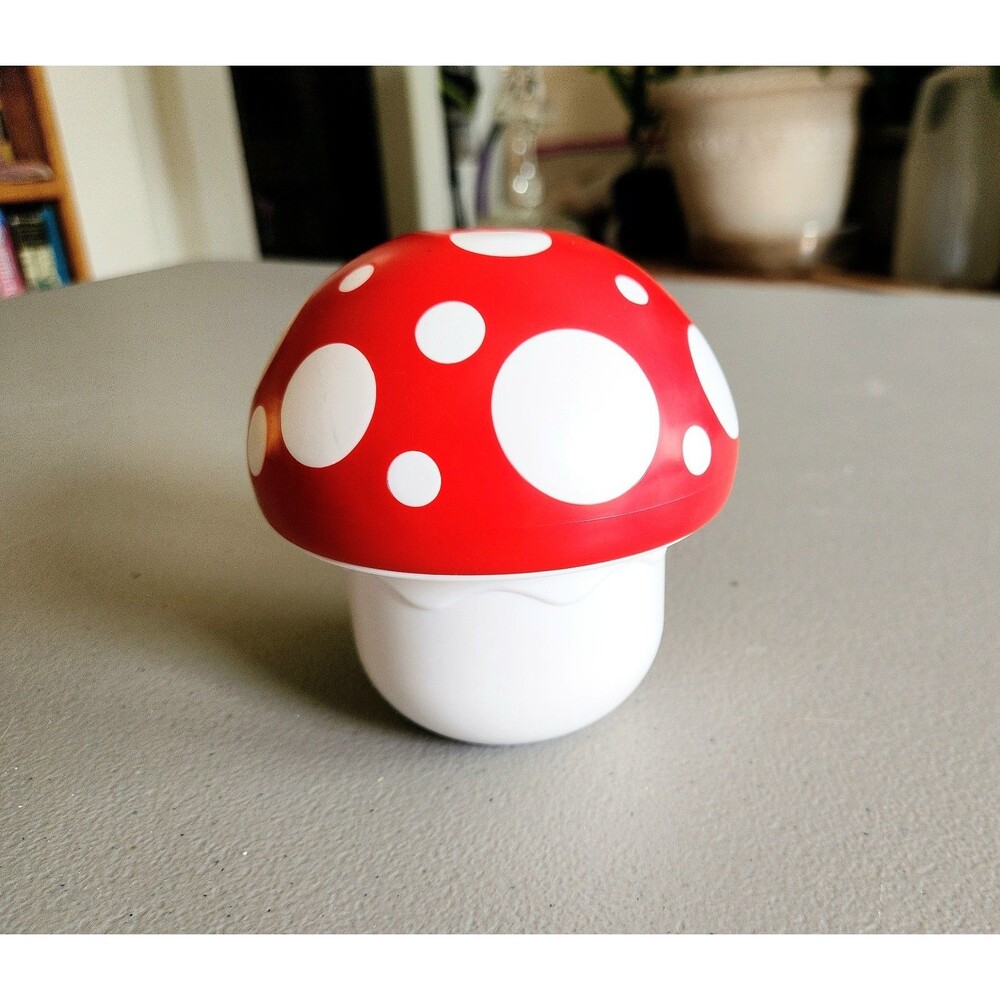Genuine FRED Nesting Mushrooms Measuring Cups Set 1 Cup - 1/4 Cup Kitchen Gadget